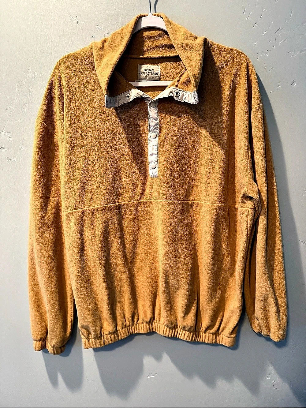 Urban Outfitters Snap Fleece Mockneck Pullover size Medium